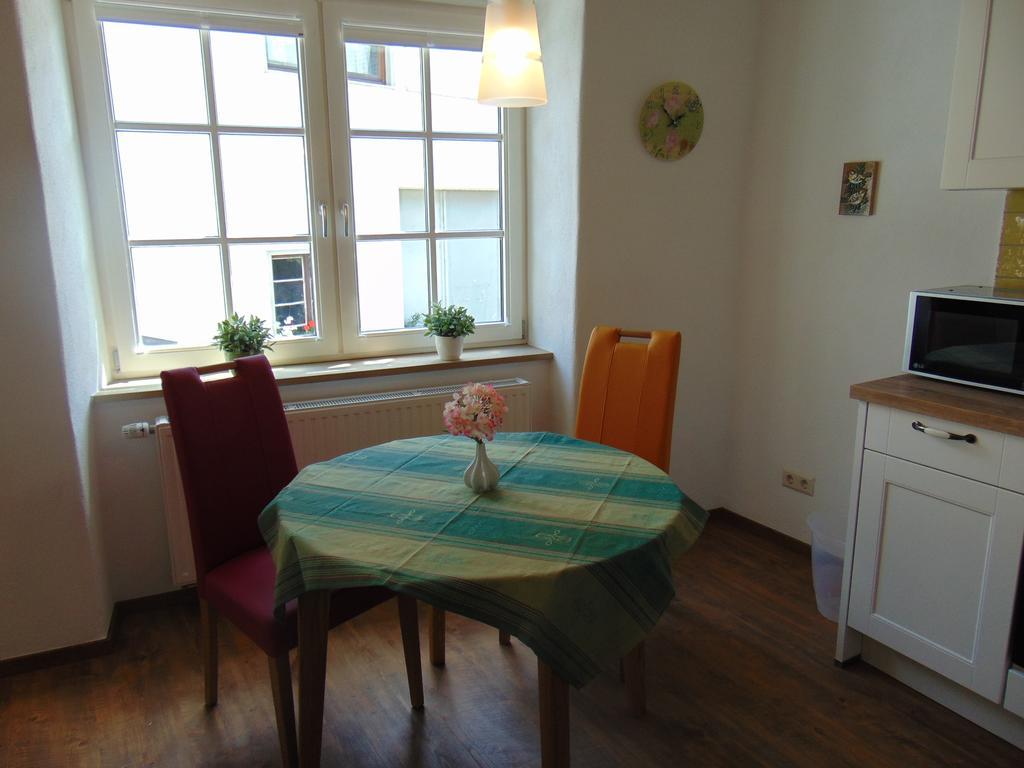 Ferienwohnung Bergblick /Moseltal Burgen  Ngoại thất bức ảnh