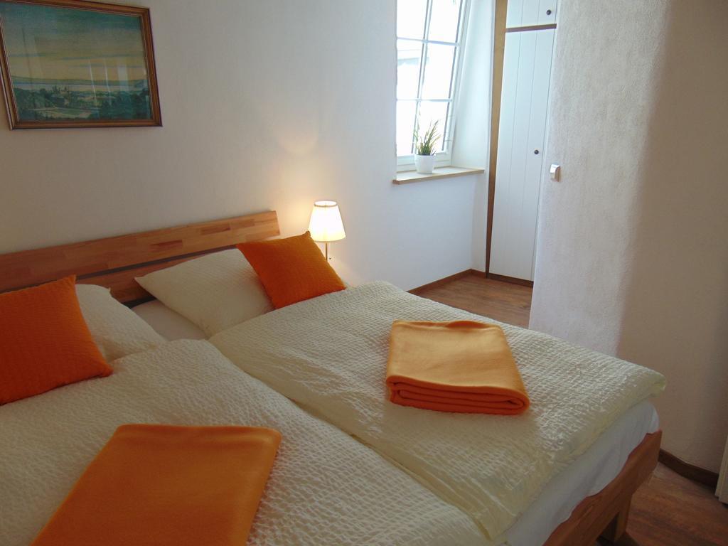 Ferienwohnung Bergblick /Moseltal Burgen  Ngoại thất bức ảnh